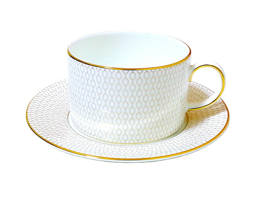 ウェッジウッドWEDGWOOD　ジオGIO　ゴールド ティーカップ＆ソーサー【御結婚御祝・内祝・新築御祝・還暦御祝・御礼・寿・ギフト包装可能】