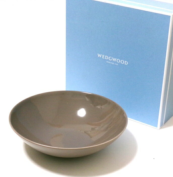 ウェッジウッドWEDGWOOD　ジオ　ストーン　サービングボウル27センチGIO STONE SERVING BOWL1052252【ボウル　大鉢　プレゼント　お祝い　ギフト　贈答品　サラダボウル】【御結婚御祝・内祝・新築御祝・還暦御祝・御礼・寿・ギフト包装可能】