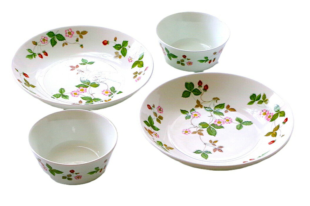 ウエッジウッドWEDGWOOD ワイルドストロベリー カジュアル ボウル 20センチ＋ボウル11センチ　ペア（ブランドボックス付属）【御結婚御祝・内祝・新築御祝・還暦御祝・御礼・寿・ギフト包装可能】
