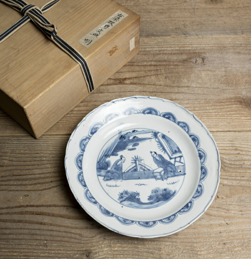 骨董○古染付人物文平皿○中皿 | 明朝末期-17世紀頃 | 磁器 | 食器 / 飾り【古美術】【骨董】【中古】【3..