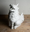 作家物○白磁麒麟大型置物○片方のキバが欠損 | 高さ48.5cm | 鍋島焼 | 繁仙 / 造 | 昭和-20世紀頃 | 磁器 | 大型置物 / 作家物 【美術...