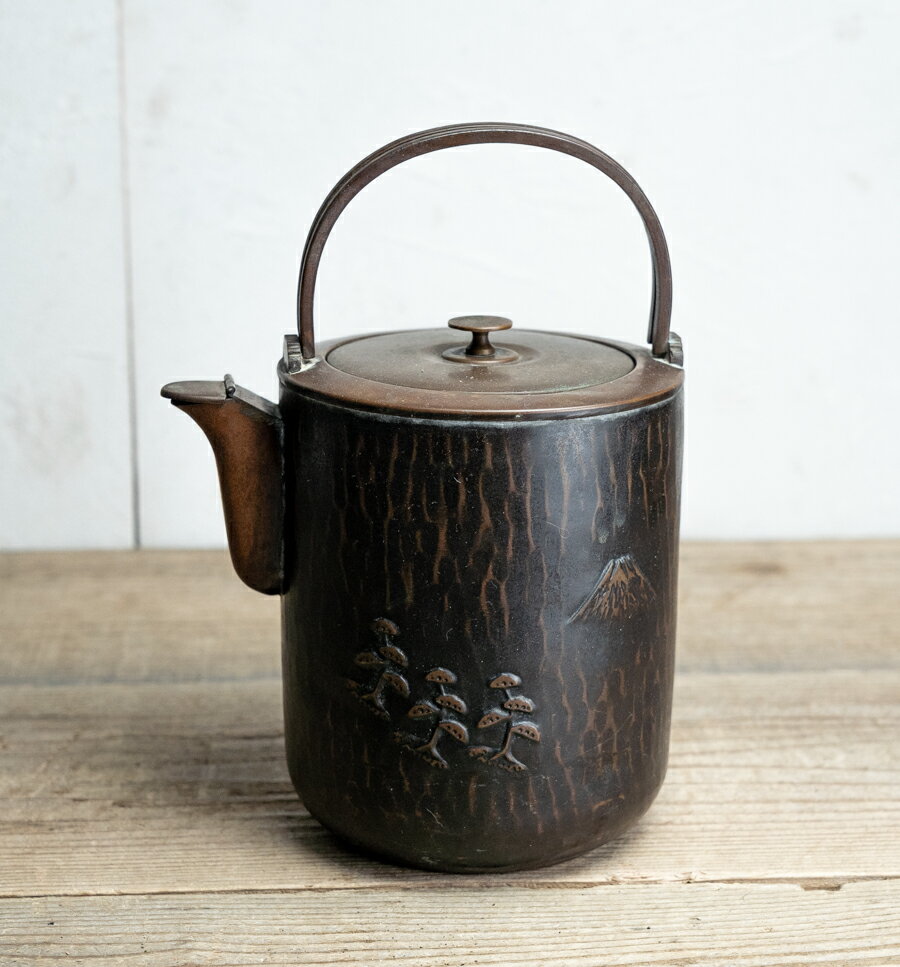 骨董○銅製松に富士山文水次○ | 大正頃-20世紀前期頃 | 銅器 | 【古美術】【骨董】【中古】【3,980円以..