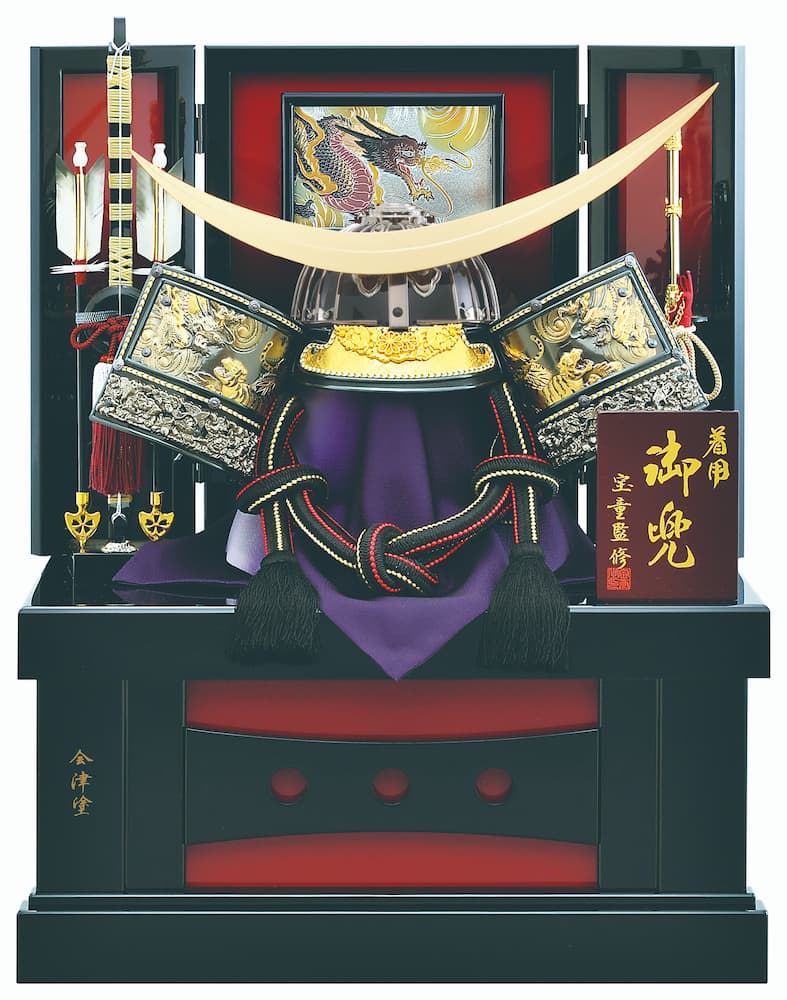 2024年 宝童新作 コンパクト 五月人形 兜飾り 着用兜 収納飾り 彫金伊達着用兜 23号