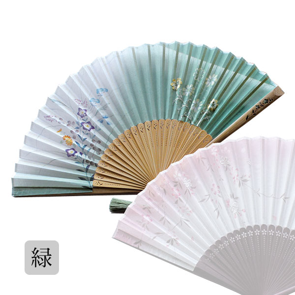 扇 扇子 せんす うちわ コスモス 緑 花しぐれ コスモス 緑 扇子袋セット R57002-82 上品 高級 女性用 レディース おしゃれ 和装小物 着物 京都 浴衣 舞扇堂 贈り物 プレゼント かわいい コンパクト お出かけ グッズ 涼しい 涼感 可愛い オシャレ お洒落 収納 シンプルのサムネイル