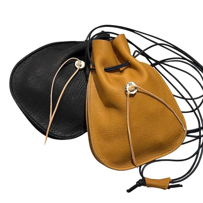 KC,s ケイシイズ 巾着ポーチ Looseley ディア シカ革 KQK002 鹿革 巾着袋 巾着バッグ シンプル 柔らか..