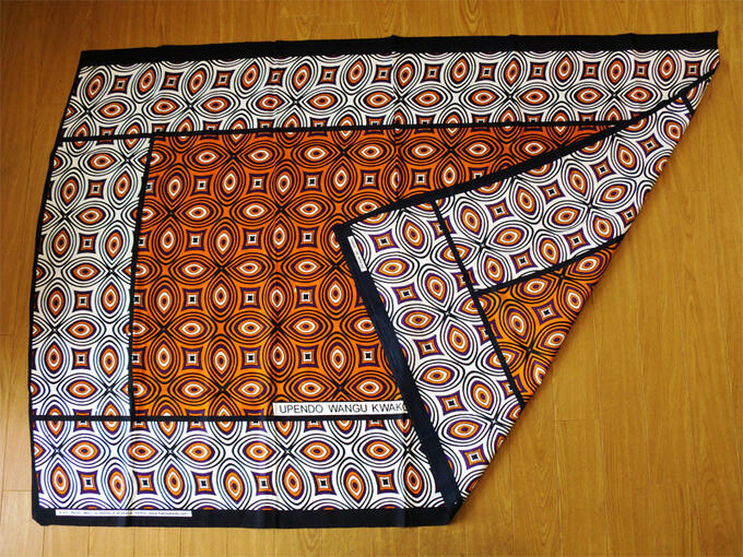 カンガ フチ縫い 0071 綿100% ケニア製 エスニック アフリカ布 プリント布 一枚布 腰巻布 万能布 風呂敷 ベール ショール 巻きスカート マント インテリア テーブルクロス カーテン シーツ カバー KANGA アフリカン雑貨 海外輸入雑貨 [即納品][メール便可(200円)][優れものA]