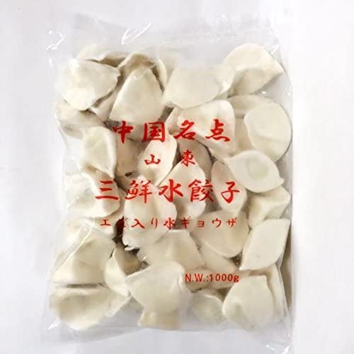 商品の仕様 名称 山東三鮮水餃子（エビ入り水餃子） 原材料 野菜（キャベツ、白菜、しょうが）、豚肉、大豆たん白（遺伝子組み換え不分別）、エビ、ゼラチン、醤（小麦を含む）、ごま油、食塩、エビパウダー、オイスターソース、コショウ、皮（小麦粉、大豆油、食塩）　調味料（アミノ酸） 内容量 1kg×1袋 賞味期限 枠外に記載 保存方法 冷凍（－18度以下で保存してください） 原産国（地域） 中国 備考 ☆商品画像記載の賞味期限と現物は異なる場合がございます。 ☆モニターの発色の具合によって実際のものと色が異なる場合がございます、ご了承ください。 ☆この商品は他店舗でも販売しております。在庫数の更新は随時行っておりますが、 お買い上げいただいた商品が、品切れになってしまうこともございます。 その場合、お客様には必ず連絡をいたしますが、万が一入荷予定がない場合は、 キャンセルさせていただく場合もございますことをあらかじめご了承ください。