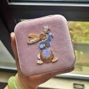 レディース ポータブル ジュエリーボックス 刺繍 ワンポイント うさぎ スクエア型 ベルベット ベロア 高級感 持ち運び 人気 旅行用 コンパクト 収納 小物入...