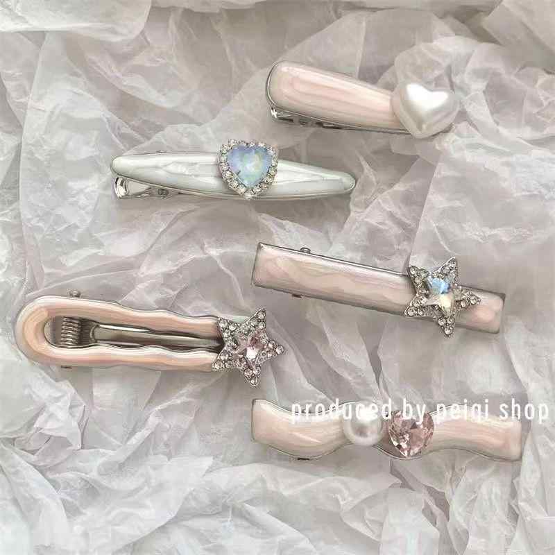 乐天商城 - ヘアアクセサリー レディース ヘアピン 前髪留め メタル シンプル シルバー 小さめ 軽量 まとめ髪 サイド留め ハーフアップ 髪飾り 上品 清楚 大人可愛い 韓国風 フェミニン 学校 オフィス 通勤 デート お出かけ 発表会 入学式 卒業式 パーティー