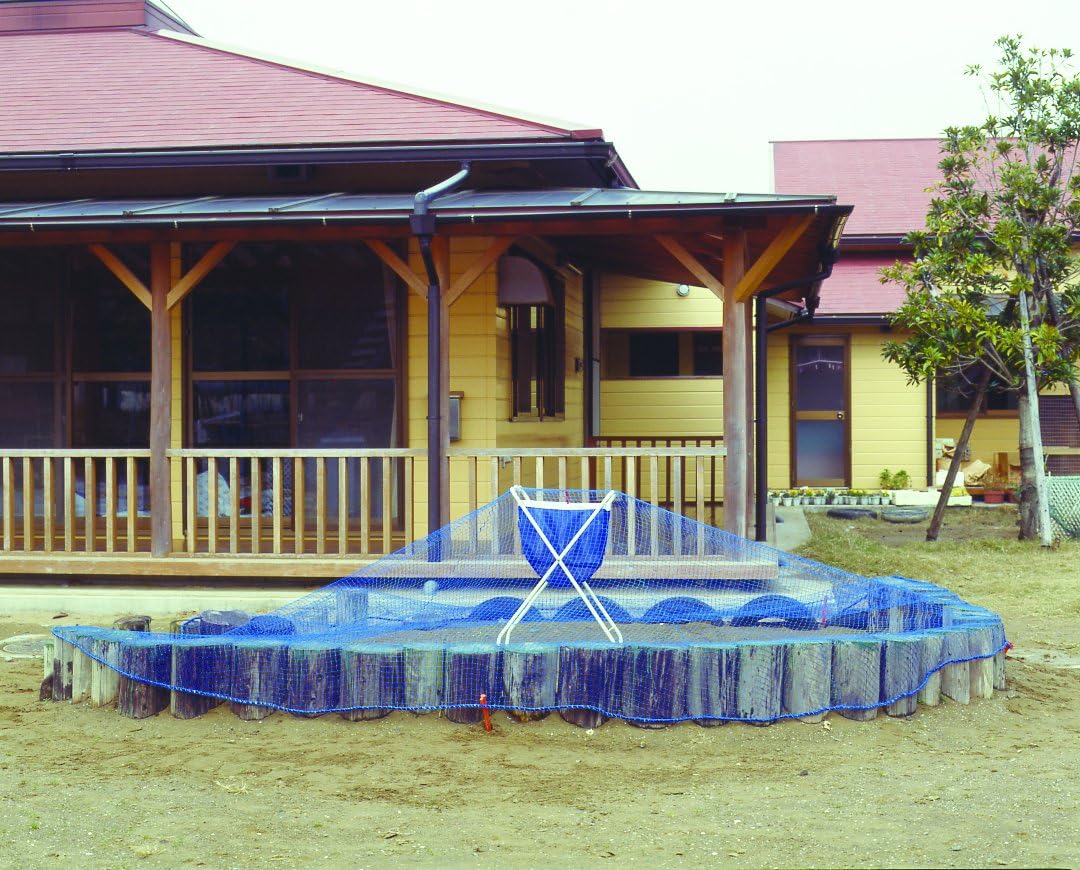 ワゴン付き砂場浸入防止ネット4×6m ブルー 首脳ワゴン付きで簡単楽です 日本製 保育学校用品こども良品 特注サイズ承ります カラス対策ゴミ置き場にもおすすめで...