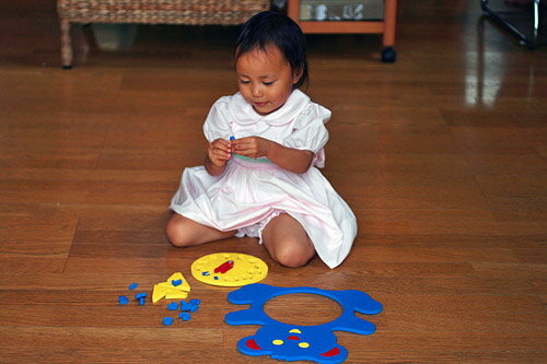 教育玩具知育玩具幼児教育パズルとけい時計パズルローリー知能開発玩具テディ　ティーチィング　クロック知育選んで!!無料ギフトラッピング