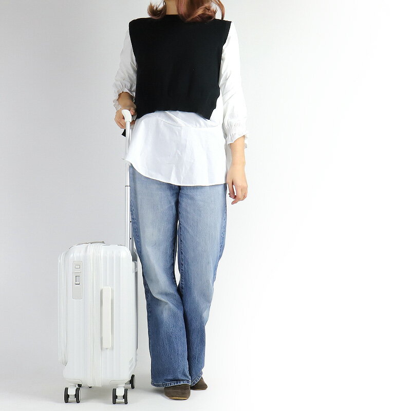 スーツケース フロントオープン 機内持ち込み ストッパー Sサイズ ランバン LANVIN en Bleu 軽量 静音 前開き 36L TSAロック ランバンオンブルー Virage Fastener ヴィラージュ ファスナー キャリーケース 4輪 国内旅行 海外旅行 出張 ビジネス 1泊 2泊 3泊 595315 合宿
