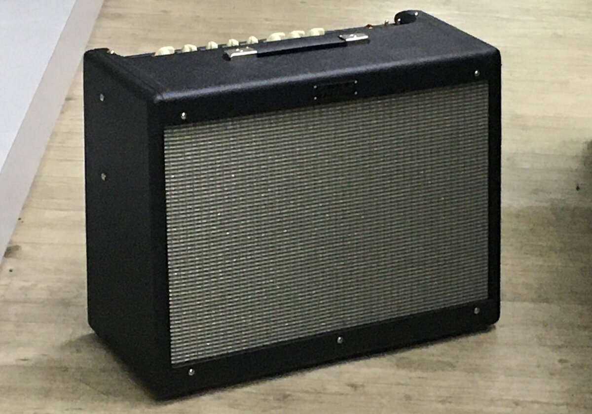 【New】Fender Hot Rod Deluxe 4人気のホットロッドDX復活！セレッションに進化！