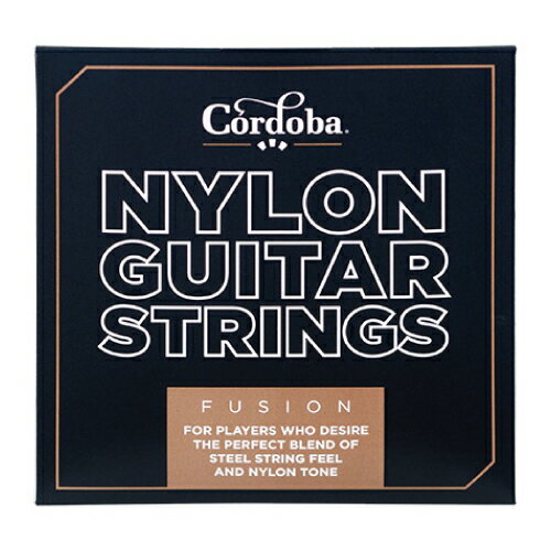 Cordobaのナイロン弦は数十年に渡って音色、演奏性、パフォーマンスを追求してきた伝統と超高精度の技術から生まれました。厳選された素材と理想的なゲージで構成されたCordobaのナイロン弦はビギナーからプロまでどんなプレーヤーにもシンプルでハイパフォーマンスなサウンドを提供します。 FUSION PACK ・Cordoba Stringsシリーズの中で最も高いテンション ・スチール弦に近いテンションとナイロントーンとの融合 BASS弦はフランス製のシルバーメッキ・コッパーワイヤーを使用。薄めの保護コーティングが施されており弦の寿命が尽きるまで切れ味と音色を維持することが可能です。TREBLE弦のプレミアム・フロロカーボン弦はゲージを細くすることが可能。スチール弦のような感触とパフォーマンスを実現しつつブライトなナイロンの音色が演出可能。 FUSION PACKE.025” B.030” G.035” D.030” A.036” E.044”　