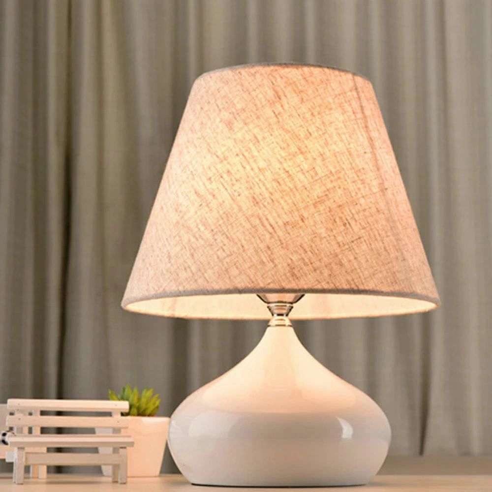 【中古】iimono117 ホットプレート 1〜2人用 一人暮らし 1300W 表面フッ素加工 着脱式 ミニグリルプレート 平面プレート お手入れ簡単 温度調節 保温機能