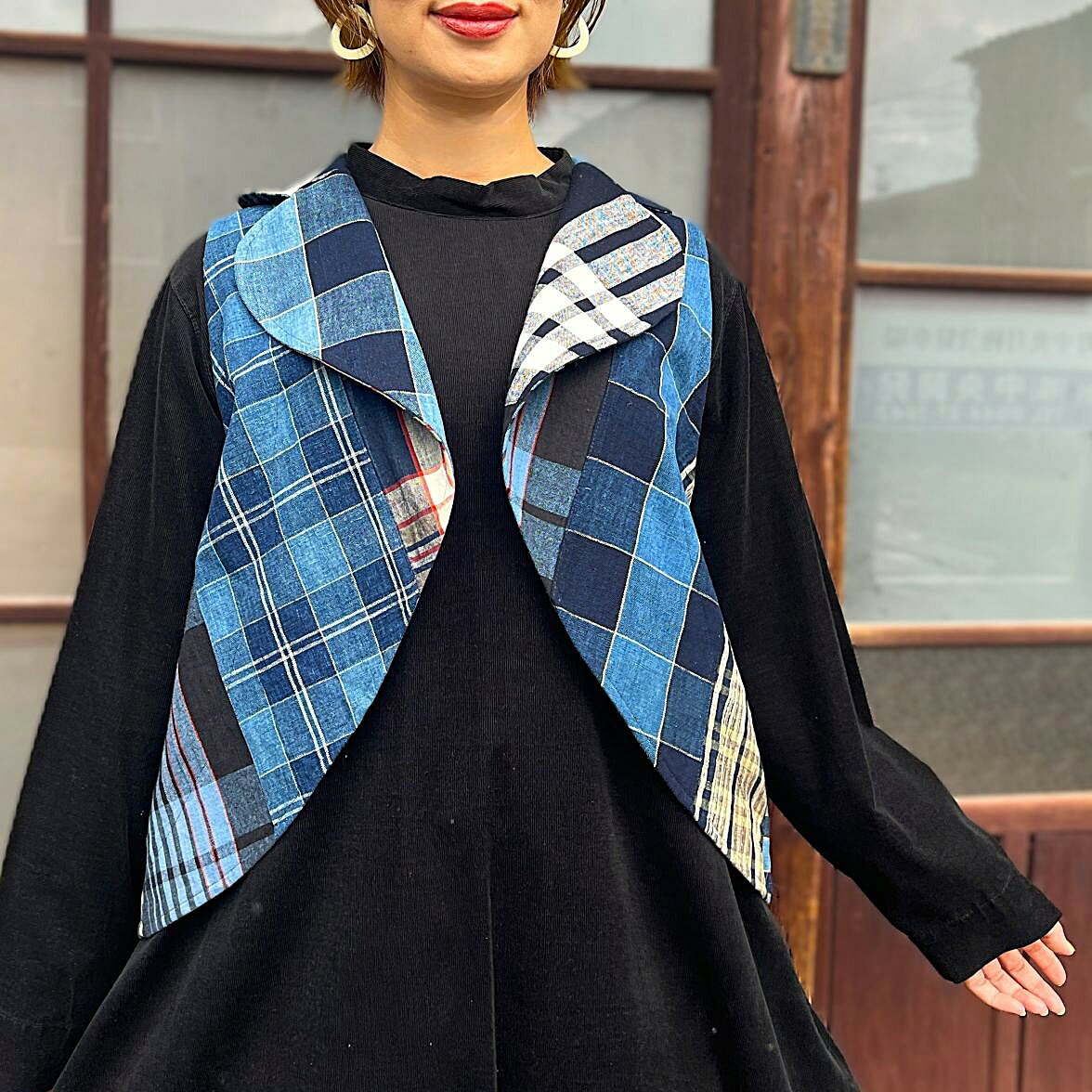 【古布アレンジ襟付きベスト】ミセス40代50代60代70代レディース綿100％春夏秋冬リメイクボレロ藍染め格子柄布団側チェック