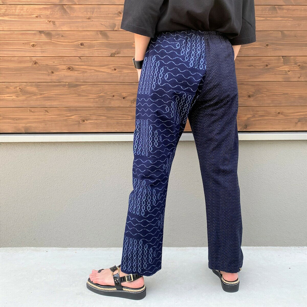 【手織り久留米絣パンツ】ミセスレディース40代50代60代美脚モンペ総ゴム綿100％レディース春夏秋冬ネイビー濃紺雨絣ポツ柄日本製ロングスストレートモンペもんぺホームウェア藍暦