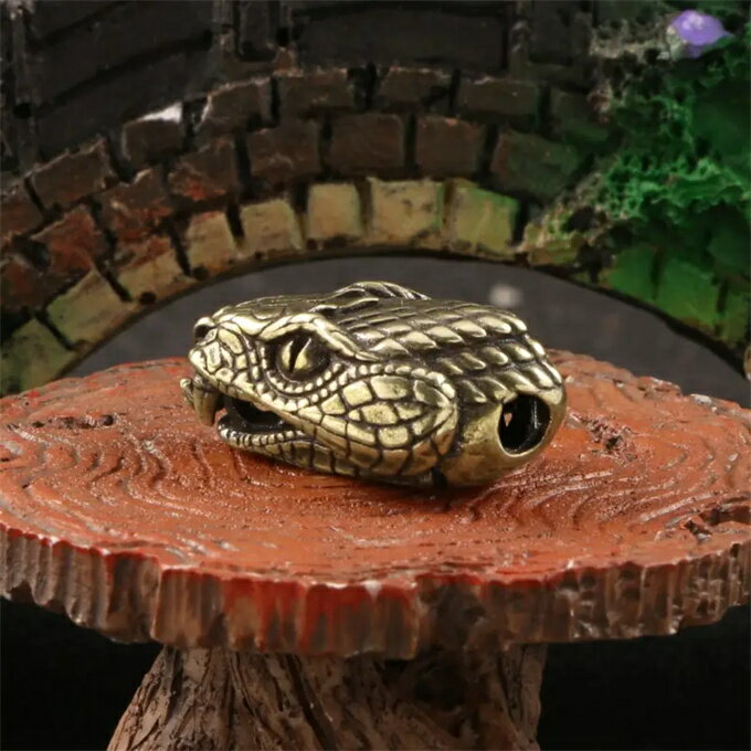 チャーム　アクセサリー　 ユニークなコブラヘッドペンダント 手作り 真鍮 DIYクラフト用、DIYクラフトアクセサリー、テーブル装飾、部屋、自宅、レストラン、デスクトップ、カフェ、バーの装飾、アートクラフト装飾