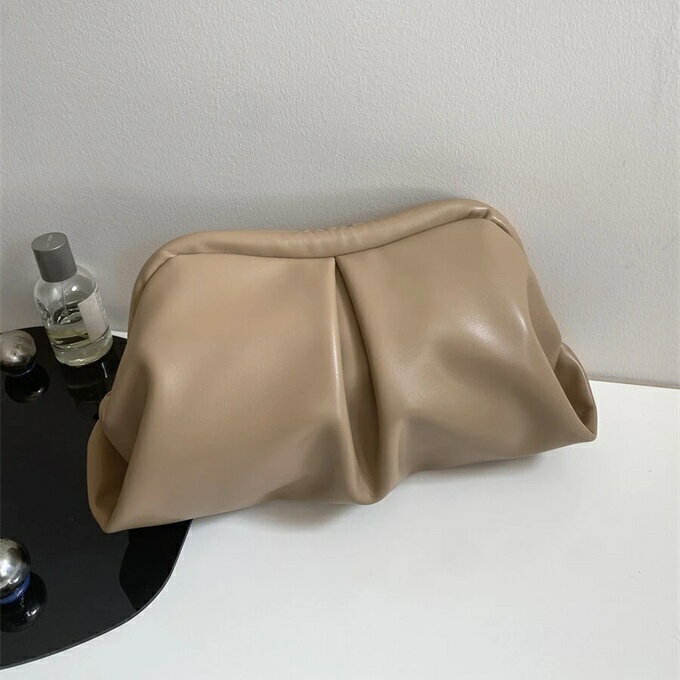 高級ディナーバッグ、イブニングバッグ、グラマラス、エレガント、絶妙、静かな贅沢 1個ソリッドカラー..