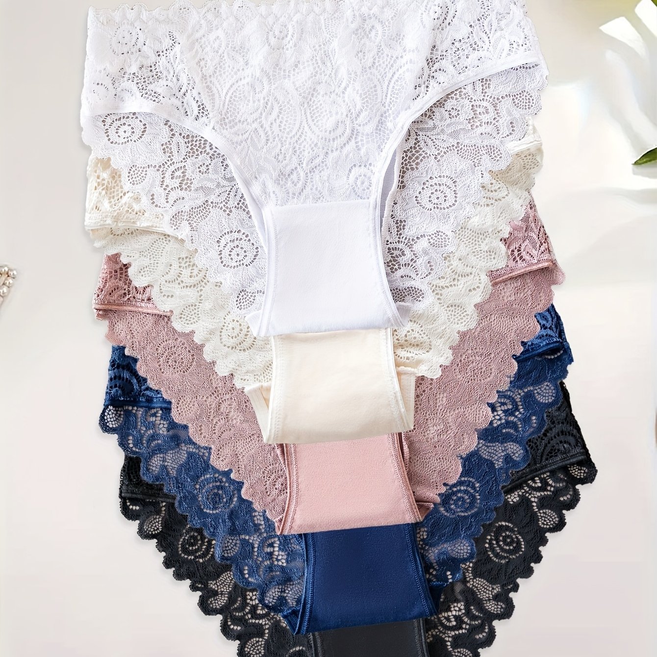 5点セット エレガントレーストリム レディースブリーフ 通気性快適 ポリアミド＆エラスタン ミドルライ..