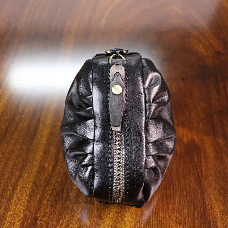 幸福の家　楽天市場店の手作り 植鞣し本革 ふっくらポーチ／レトロ感漂うハンドメイド財布 小銭入れ レディース 多機能 ミニクラッチ 【全4色】／レトロデザイン／ナチュラルレザー／手仕事／経年変化／ギフト／プレゼント｜アングル2