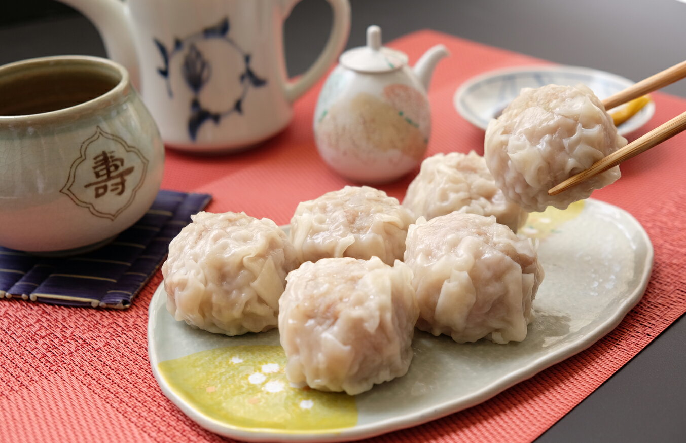 越乃黄金豚 ジャンボ シュウマイ 6個入 | 国産 新潟県産 黄金豚 ブランド豚 ジューシー ご飯のお供 ボリューム満点 おかず お弁当 こがね牧農舎 ピア万代 ピアBandai