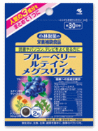 ■人気の3成分、ブルーベリー、ルテイン、メグスリノ木を1粒にギュッと凝縮！ 読書やパソコン、テレビをよく見る方にオススメのサプリメントです。 【全成分表示：1粒あたり】 ブルーベリー（ビルベリー）エキス 60.0mg メグスリノキ 27.7mg ルテイン含有マリーゴールド 3.2mg ビタミンB1 0.7mg ビタミンB6 0.7mg ビタミンB12 0.0012mg 麦芽糖 135.1mg 結晶セルロース 66.0mg ショ糖 17.1mg タピオカデンプン 9.7mg 微粒酸化ケイ素 5.3mg ステアリン酸カルシウム 3.3mg デキストリン 1.2mg 【栄養成分及びその含有量：1粒あたり】 エネルギー 0.97kcal たんぱく質 0.002g 脂質 0.0083g 糖質 0.21g 食物繊維 0.091g ナトリウム 0.0021〜0.064mg ビタミンB1 0.7mg ビタミンB6 0.7mg ビタミンB12 1.2μg カルシウム 0.078〜0.78mg ビルベリーエキス （標準含有量としてアントシアニジン） 60mg （15mg） ルテイン 3mg 1日の摂取目安量：2粒 栄養補助食品として1日2粒を目安に、かまずに水またはお湯とともにお召し上がりください。 ※短期間に大量に摂ることは避けてください。 ■発売元：小林製薬 ■分類：栄養補助食品 広告文責：有限会社　シンエイ・電話077-545-0252　 定形外郵便でのお届けは、必ず下記事項をご確認の上、ご注文下さい ●お荷物番号がありませんので、発送後の追跡ができません。また、お届け時には、郵便受けに投函されますので、時間指定ができないといったデメリットもございます。 ●荷物の大きさや重さに制限があるため、保護材を使わずにお送り致しますので、お届け時に外箱が破損することもあります。 ●定形外郵便指定の品以外や、異なる定形外郵便指定の品を同梱された場合は宅配便（送料実費）でお送り致します。 ●お荷物に保険もかかっておりませんのでくれぐれも盗難事故等にお気を付け下さいますようお願い申し上げます。誠に申し訳ございませんが、盗難事故でも当店では補償致しかねますので、ご心配の方は宅配便をご指定下さい。 ●受領の確認や、商品破損や盗難時の保証を希望される方は宅配便をご利用下さい。 ※定形外郵便でのお届けをご希望のお客様におかれましては、上記事項をご了承頂いたものとさせて頂きます。ご了承頂けない場合は必ず宅配便をご利用下さい。