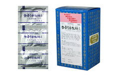 製品の特徴 当帰芍薬散料Aエキス細粒「分包」三和生薬は，漢方処方「当帰芍薬散」の水製エキスを服用しやすい細粒の分包にしたものです。 使用上の注意 ■相談すること 1．次の人は服用前に医師，薬剤師又は登録販売者に相談すること 　（1）医師の治療を受けている人。 　（2）胃腸の弱い人。 　（3）今までに薬などにより発疹・発赤，かゆみ等を起こしたことがある人。 2．服用後，次の症状があらわれた場合は副作用の可能性があるので，直ちに服用を中止し，この文書を持って医師，薬剤師又は登録販売者に相談すること ［関係部位：症状］ 皮膚：発疹・発赤，かゆみ 消化器：食欲不振，胃部不快感 3．1ヵ月位服用しても症状がよくならない場合は服用を中止し，この文書を持って医師，薬剤師又は登録販売者に相談すること 効能・効果 体力虚弱で，冷え症で貧血の傾向があり疲労しやすく，ときに下腹部痛，頭重，めまい，肩こり，耳鳴り，動悸などを訴えるものの次の諸症：月経不順，月経異常，月経痛，更年期障害，産前産後あるいは流産による障害（貧血，疲労倦怠，めまい，むくみ），めまい・立ちくらみ，頭重，肩こり，腰痛，足腰の冷え症，しもやけ，むくみ，しみ，耳鳴り 用法・用量 次の1回量を1日3回食前又は食間に服用すること。 ［年令：1回量］ 大人（15才以上）：1包 7才〜14才：2／3包 4才〜6才：1／2包 4才未満：服用しないこと 用法関連注意 小児に服用させる場合には，保護者の指導監督のもとに服用させること。 成分分量 3包(6g)中 　　 成分 分量 内訳 当帰芍薬散エキス(4/5量) 3.8g （トウキ・センキュウ各2.4g，シャクヤク・ブクリョウ・ビャクジュツ・タクシャ各3.2g） 添加物 乳糖，セルロース，部分アルファー化デンプン，ステアリン酸カルシウム，無水ケイ酸 保管及び取扱い上の注意 （1）直射日光の当たらない湿気の少ない涼しい所に保管すること。 （2）小児の手の届かない所に保管すること。 （3）他の容器に入れ替えないこと。（誤用の原因になったり品質が変わる。） 消費者相談窓口 会社名：三和生薬株式会社　消費者くすり相談室 住所：東京都千代田区外神田6-6-1 電話：03-3834-2171（代） （月〜金曜日　10：00〜17：00　但し祝日を除く） 製造販売会社 三和生薬（株） 会社名：三和生薬株式会社 住所：栃木県宇都宮市平出工業団地6-1 剤形 散剤 リスク区分 第2類医薬品 広告文責 有限会社シンエイ 電話：077-545-0252