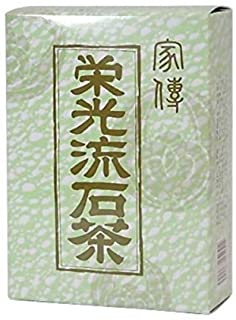 【商品特徴】 ●あかめがしわ・柿葉・くまざさ・はぶ茶(ケツメイシ)・くこ・梅寄生（ばいきせい）を特殊製法によりブレンドしたお茶です。 ●すべて原野、山岳より採集した野草で、栽培されたものは使用しておりません。 ●カフェインはほとんど含んでおりませんので、幅広い年齢層でお飲みいただけます。 ●飲みやすいティーパックです。 【お召上がり方】 ティーパックをそのまま600mL(約3合)の水に入れ、細火で200mLになるまで煮出して適宜お飲み下さい。 日常茶として飲用される時は、1L(約8合)の水を入れ数十分煮出し、適宜お飲みください。 ※鉄ビンは使用しないで、アルミのやかんか土瓶を用いてください。 【原材料】 あかめがしわ(樹皮不含)、柿葉、くまざさ、はぶ茶、くこ(根不含)、ばいきせい 【ご注意】 ※パッケージデザイン等が予告なく変更される場合もあります。 ※商品廃番・メーカー欠品など諸事情によりお届けできない場合がございます。 販売元：株式会社栄光 商品に関するお問い合わせ先 電話：058-392-6911 受付時間／平日9:00〜17:00 （土日祝除く）広告文責：有限会社シンエイ 電話：077-545-0252