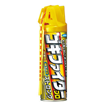 製品の特徴 ●突然のゴキブリにも瞬時に対応！ ボタンを押すと0.1秒で起き上がる「ワンタッチストロングノズル」採用。 わざわざノズルを着脱する必要がなく、急に現れるゴキブリにもすばやく対応できます。 ●ゴキブリに近づかずに退治！ フマキラー史上最長となる18cmのロングノズルを採用。 イヤなゴキブリに近づかなくても、退治できます。 ●速攻殺虫&待ち伏せのダブル効果！ 〈イミプロトリン〉の速攻殺虫効果で、すばやいゴキブリも逃がしません。 さらに優れた殺虫効果が長く持続する〈フェノトリン〉の働きにより、ゴキブリが通りそうな場所に噴霧しておけば、夜間にエサを求めて活動する隠れたゴキブリも退治できます。 適用害虫 ゴキブリ、マダニ、トコジラミ、イエダニ、ノミ ※パッケージデザイン等が予告なく変更される場合もあります。 ※商品廃番・メーカー欠品など諸事情によりお届けできない場合がございます。 販売元：フマキラー株式会社 所在地：〒101-8606 東京都千代田区神田美倉町11 商品に関するお問い合わせ先 電話：0077-788-555 受付時間：平日9:00〜17:00 （土日祝除く） 広告文責：有限会社シンエイ 電話：077-545-0252