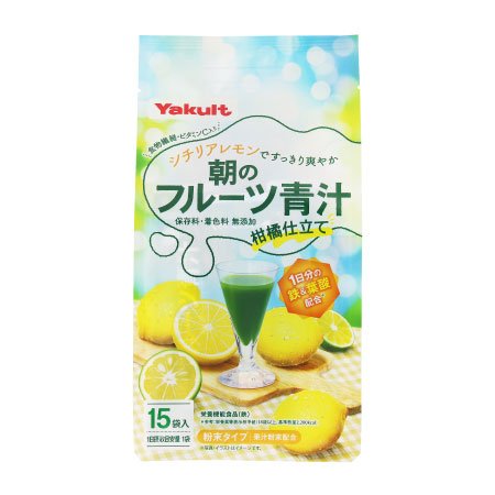 製品の特徴 ●柑橘の爽やかな後味が感じられる、朝にピッタリの青汁です。 ●1杯で1日分※の鉄と葉酸を摂取できます。 ※栄養素等表示基準値（18歳以上、基準熱量2,200kcal）に基づく ●栄養機能食品（鉄） 鉄は、赤血球を作るのに必要な栄養素です。 ●契約農家が農薬・化学肥料不使用で育てた大分県産大麦若葉使用。 お召し上がり方 この商品は、個包装の粉末タイプです。 栄養機能食品として、1日当たり1袋を目安に、75ml程度の水や牛乳等各種飲料に溶かしてお召し上がりください。 また、ヨーグルト等いろいろな食品に混ぜてもおいしくいただけます。 原材料名 大麦若葉（国産）、デキストリン、果糖、レモン粉末果汁（デキストリン、レモン果汁）、ぶどう糖、シトラスファイバー、かぼす粉末果汁、うんしゅうみかんエキス末/香料、ビタミンC、ピロリン酸第二鉄、甘味料（ステビア）、葉酸 アレルギー物質（28品目中）含まない ※パッケージデザイン等が予告なく変更される場合もあります。 ※商品廃番・メーカー欠品など諸事情によりお届けできない場合がございます。 販売元：ヤクルトヘルスフーズ株式会社 所在地：〒872-1105 大分県豊後高田市西真玉3499-5 商品に関するお問い合わせ先 電話：0120-929-214 受付時間／平日9:00〜17:00 （土日祝除く） 広告文責：有限会社シンエイ 電話：077-545-0252
