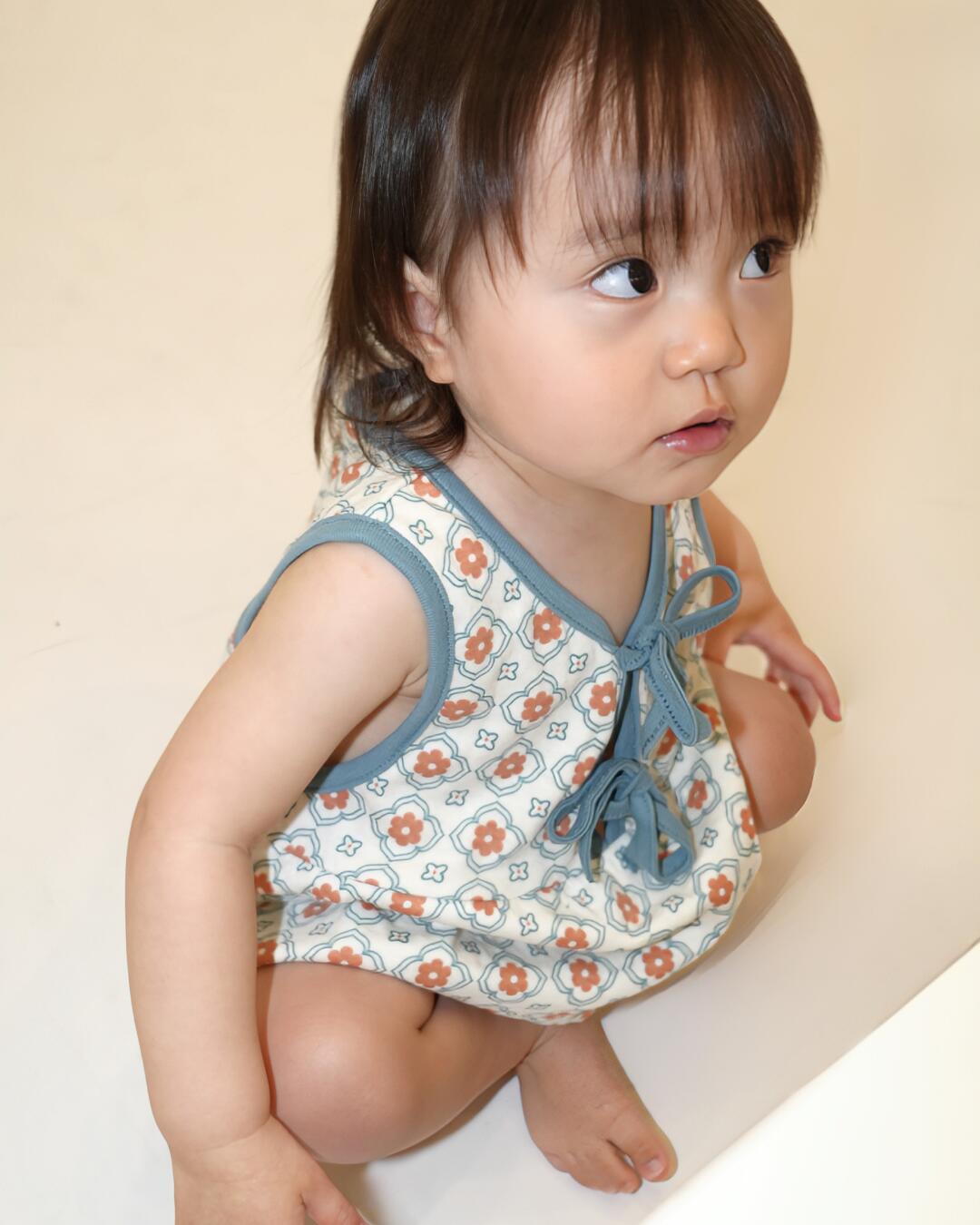 ブルマ ベビー服 新生児 かぼちゃパンツ 女の子 ヴィンテージ タイル 柄 サロペット コットン 60 70 80 コハナベビー