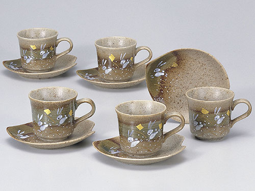 【九谷焼陶器】コーヒーカップセット　はねうさぎ