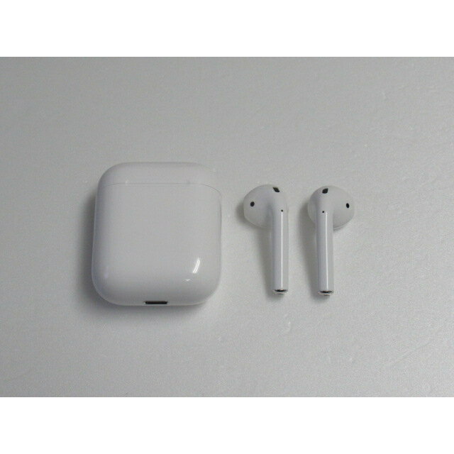 【中古品】 Apple AirPods with Charging Case MV7N2J/A アップル エアポッズ 第2世代 ワイヤレスイヤ..