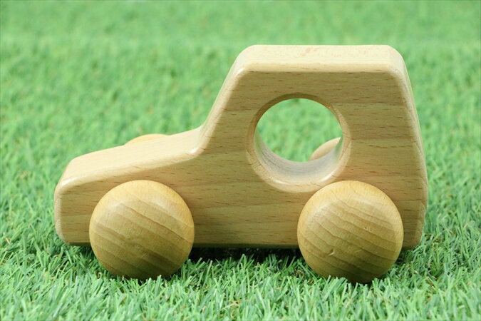ぶなの木 日本製 木のおもちゃ 手ざわり プレゼント 誕生日祝 M12 クルーザー