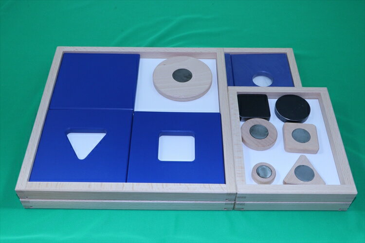 S05　木枠パズル　大きさ・形の弁別セット