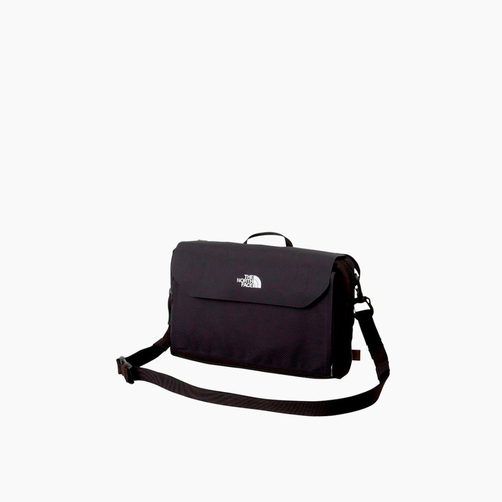 【最大P5倍！11/29迄】THE NORTH FACE ザ・ノース・フェイス フロントアクセサリーポケット / カラー：..