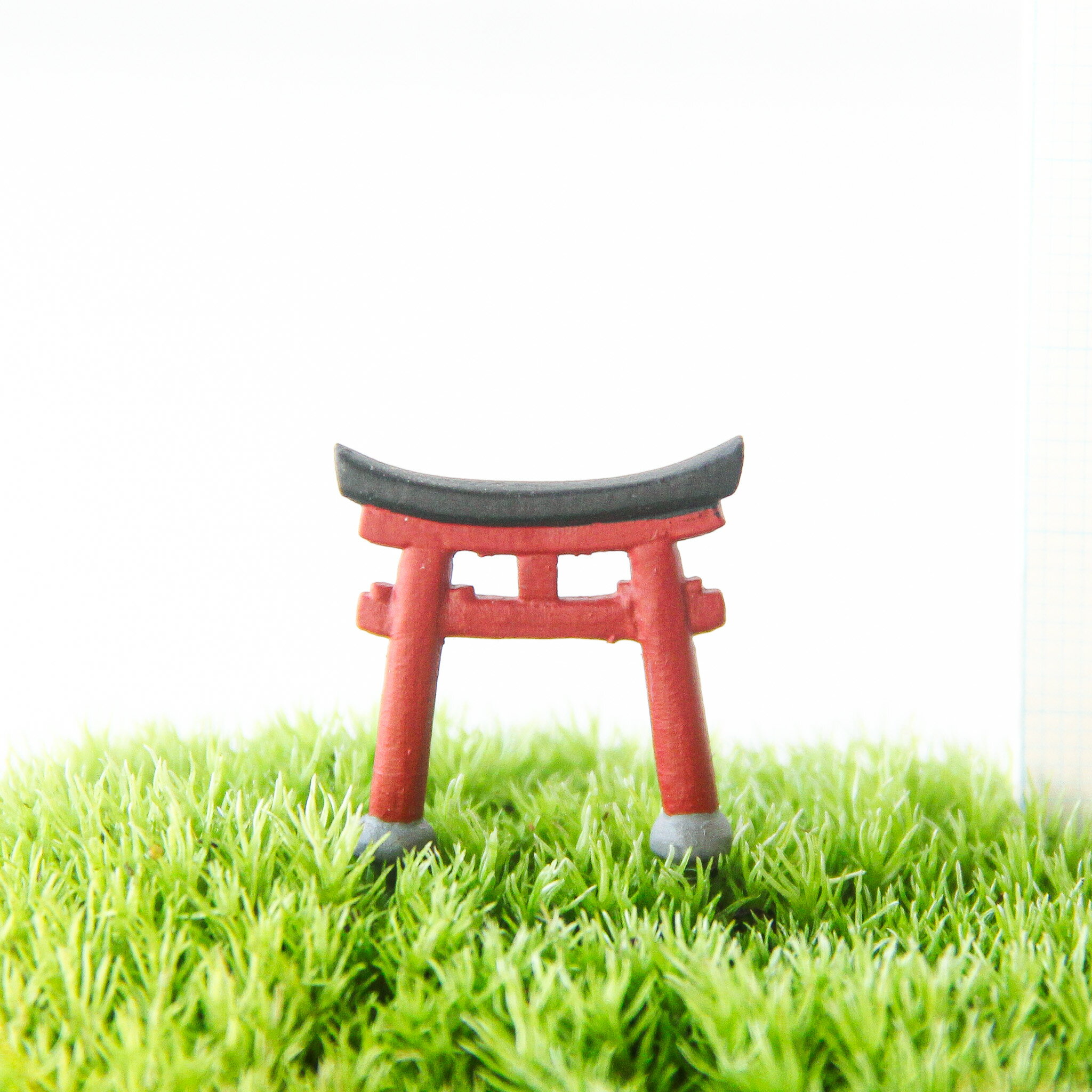 ＜ テラリウムフィギュア 鳥居 ＞ 苔テラリウム フィギュア ミニ ミニチュア ジオラマ 和風