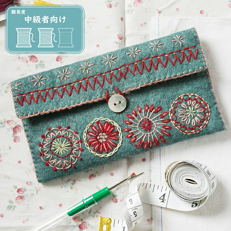 【イギリス製】 CORINNE LAPIERRE(コリーヌ・ラピエール)ウールミックスフェルト手芸キットSEWING POUCH(ソーイングポーチ)