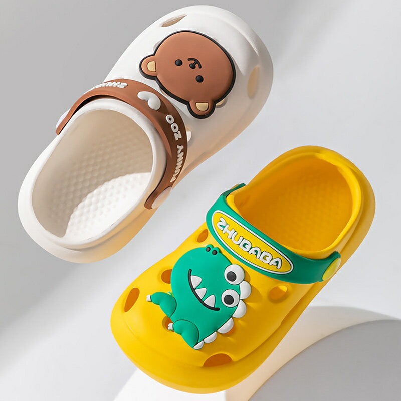 キッズサンダル 熊柄 ベビー サンダル 子供スリッパ 恐竜柄スポーツサンダル かわいい サンダル キッズスリッパ 男の子 女の子 ビーチサンダル 厚手 スリッパ 穴付き 通気性 海 水遊び 室内シューズ シャワーサンダル EVA 室内履き 滑り止め 軽量海外通販