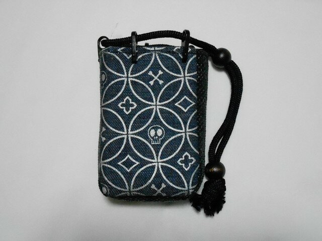 煙草入れ(小)洗い加工デニム紺製 髑髏(どくろ)七宝 銀 二鶴工芸(huduru) 京もの認定士作 友禅 手書き 家紋柄 お札入れ デジカメ 携帯電話 提げ物 ...