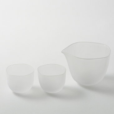 木本硝子 Brume(ブルーム) フロスト 酒器セット 高級品 江戸硝子 和酒 日本酒用 ペアグラス ピッチャー ぐい呑みセット 冷酒グラスセット お揃い グラス 江戸硝子 おしゃれ 多角形 複雑な形 モダン 白銀色 結婚祝い 夫婦 敬老の日 金婚式 銀婚式 プレゼント ギフト 贈り物