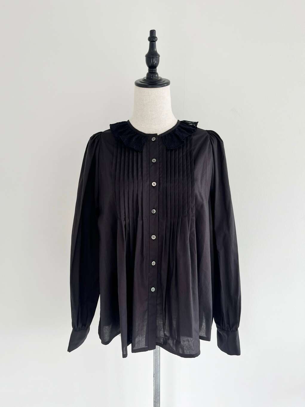 【Bilitis dix-sept ans】 Lace Frill Collor Blouse ビリ