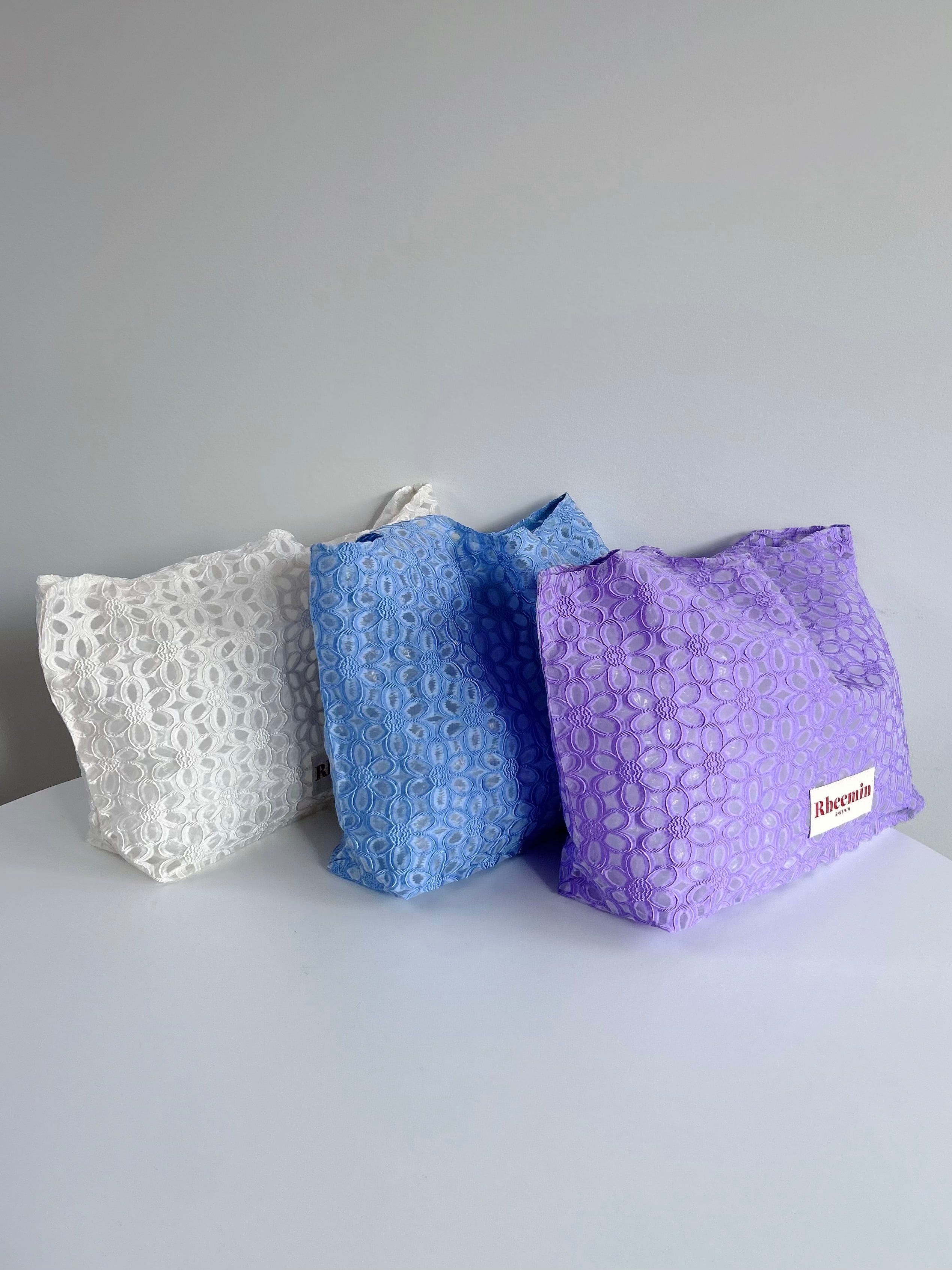 Rakuten - 【Rheemin】 Flower Jacquard Shopper リーミン フラワー ジャガード ショッパー トートバッグ エコバッグ マザーズバッグ 大容量 花柄 Ivory Lavender Sky Blue KOKO