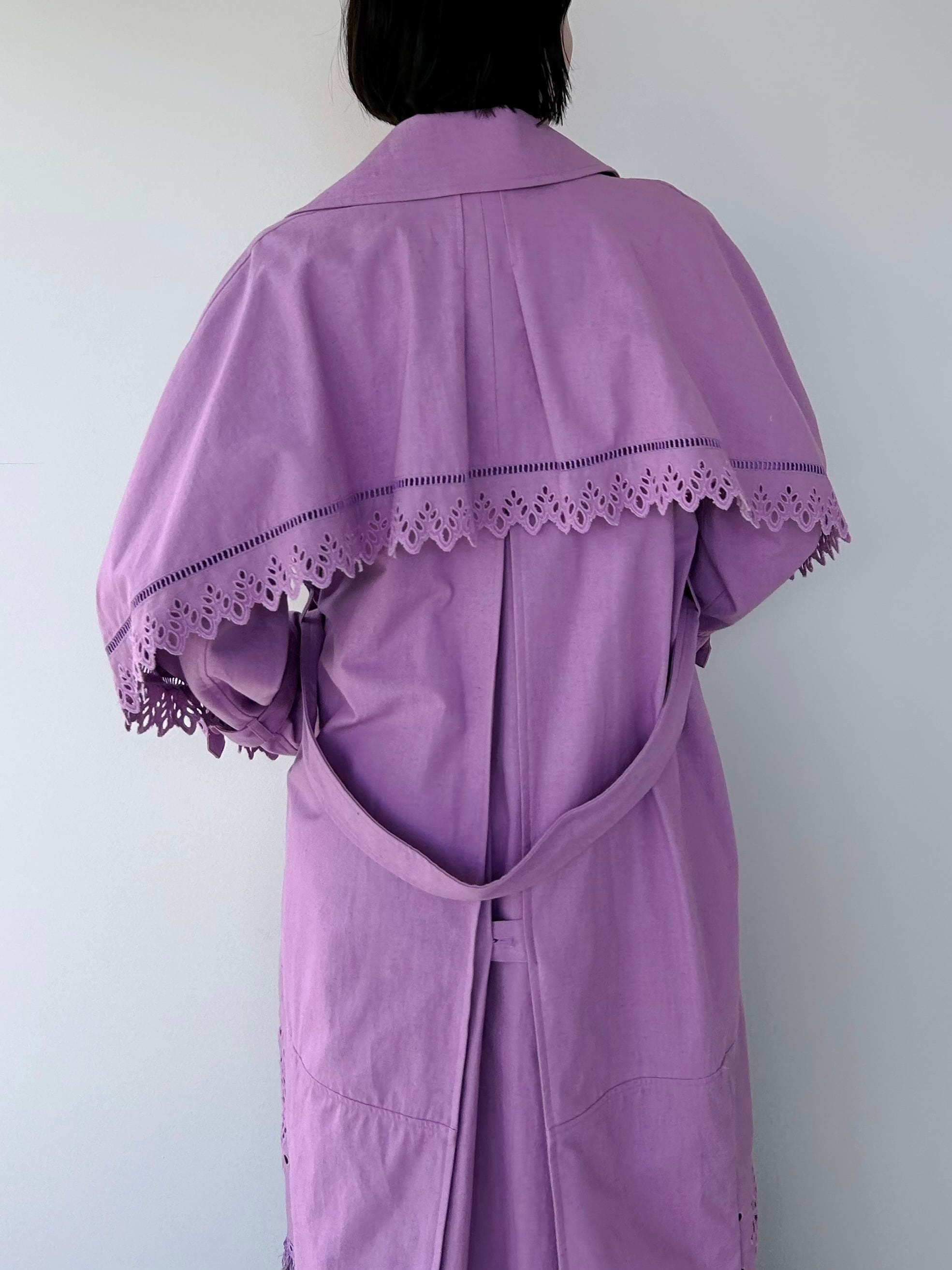 【MUVEIL】 出窓レースコート トレンチコート アウター スプリングコート ヒヤシンス 花 モチーフ Laender MA234FC001 KOKO