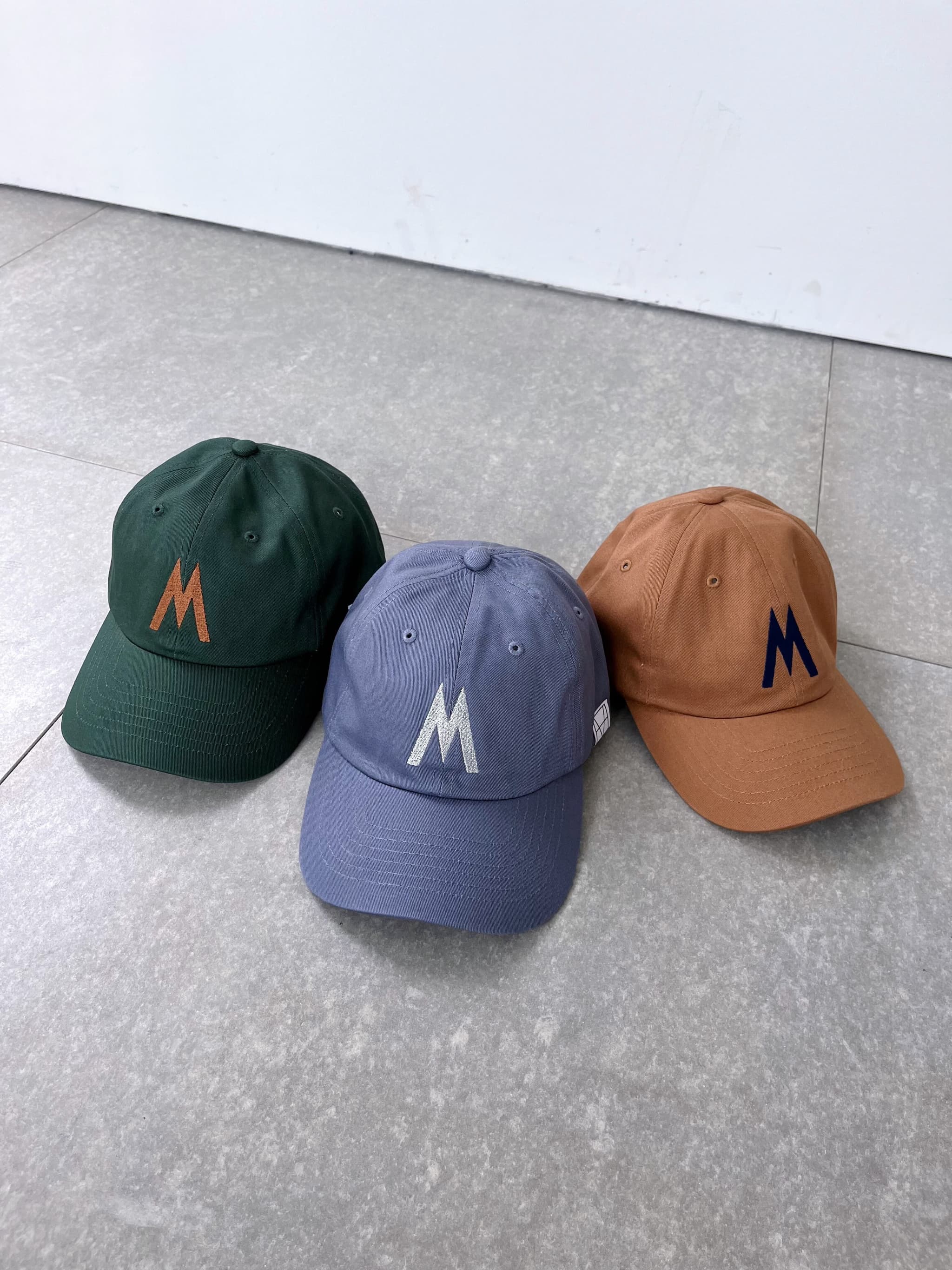 【M53.】 AJM Baseball Caps エム53 キャップ 帽子 ベースボールキャップ ロゴ スポーティー ユニセックス Sky Blue Camel Green MH-007B KOKO