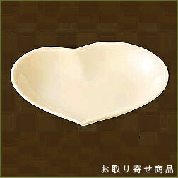 【 日本製 食器 】Asymmetric Heart シリーズ アシンメトリックハート カレー＆パスタ皿×1枚 ホワイト 【洋食器/業務用/喫茶店/洋食店/陶器 磁器 お皿/器/家庭用/クリスマス/おしゃれ/かわいい/素敵/カレー皿/パスタ皿/スパゲッティ/盛り付け/ハート型/白