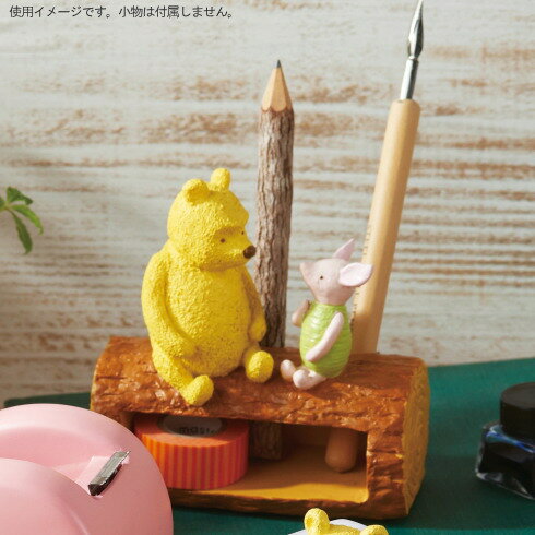 ペン立て 小物置き POOH プーさん ステーショナリースタンド Classic Pooh Disney キャラクター グッズ かわいい ペンスタンド 鉛筆立て ボールペン 文具スタンド 小物 収納 インテリア 雑貨 卓上 整理整頓 くまのプーさん 贈り物 ギフト プレゼント即発対応 3