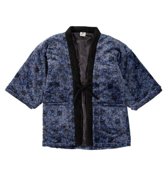 ブランド黒柴印和んこ堂カラー1&nbsp;ネイビークオリティ表地:ポリエステル 100%中わた:ポリエステル 100%裏地:ポリエステル 100%半纏です。【商品について】こちらは予約商品になります。仕様、素材、及び画像のカラーが、実際に入荷する商品と若干異なる場合がございます。中綿／サイドポケット／フリースこちらの商品は通常よりも1日〜2日程度お届けにお時間をいただく場合がございます。サイズバスト総丈裾周り肩幅袖丈アームホール袖口3L1509015075428454&nbsp;&nbsp;&nbsp;5L1709417085449258&nbsp;&nbsp;&nbsp;7L19098190954810062&nbsp;&nbsp;&nbsp;麻の葉紋様柄ふわもこ半纏:詳細写真