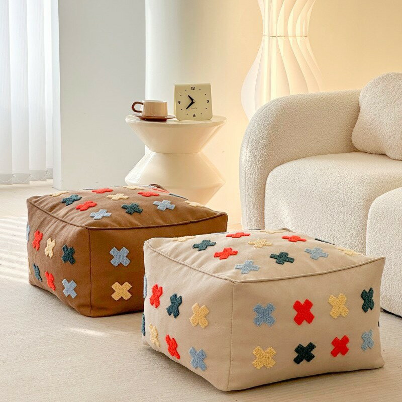 北欧の風格に座って、家に入って靴のいすを交換して、手ぬりの工芸の精巧な豆の袋式座り心地感、シンプルな応接間の装飾、柔らかい生地は肌にやさしくて、スポンジの充填、高い弾力性の多い色の組み合わせを選ぶことができます